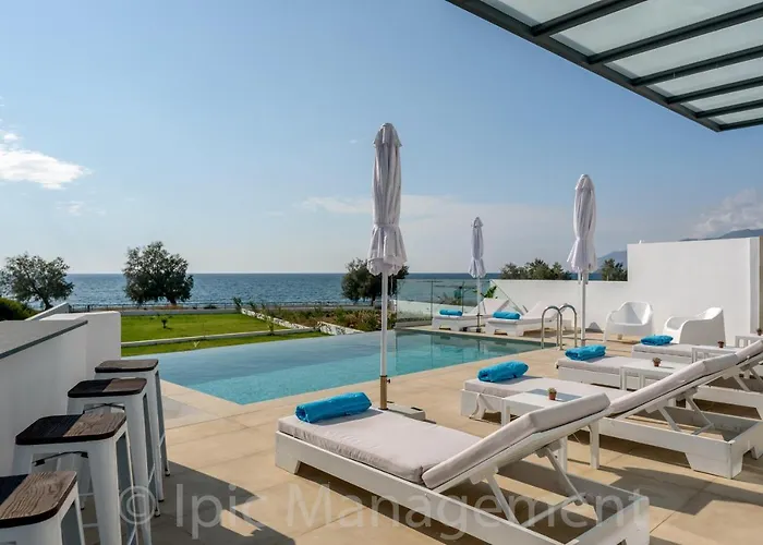 Villa Pelagia A Superb Southern Stay * La Canea
