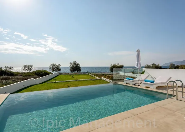 Villa Pelagia A Superb Southern Stay Villa *